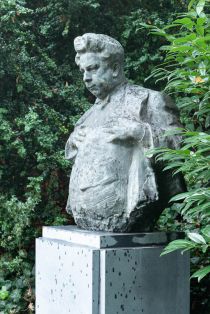 Büste des flämischen Dichters Felix Timmermans